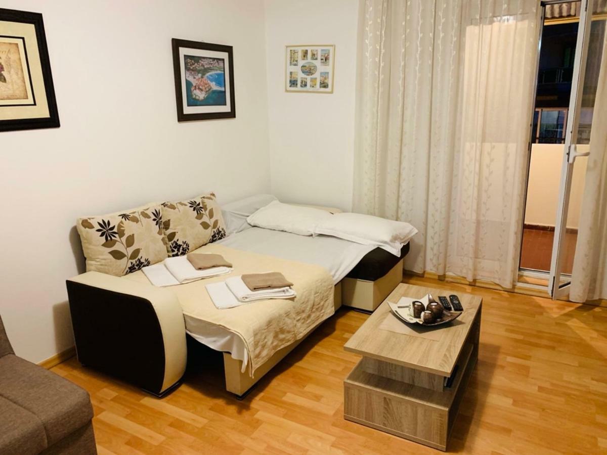 Apartment Oleander Budva Eksteriør billede