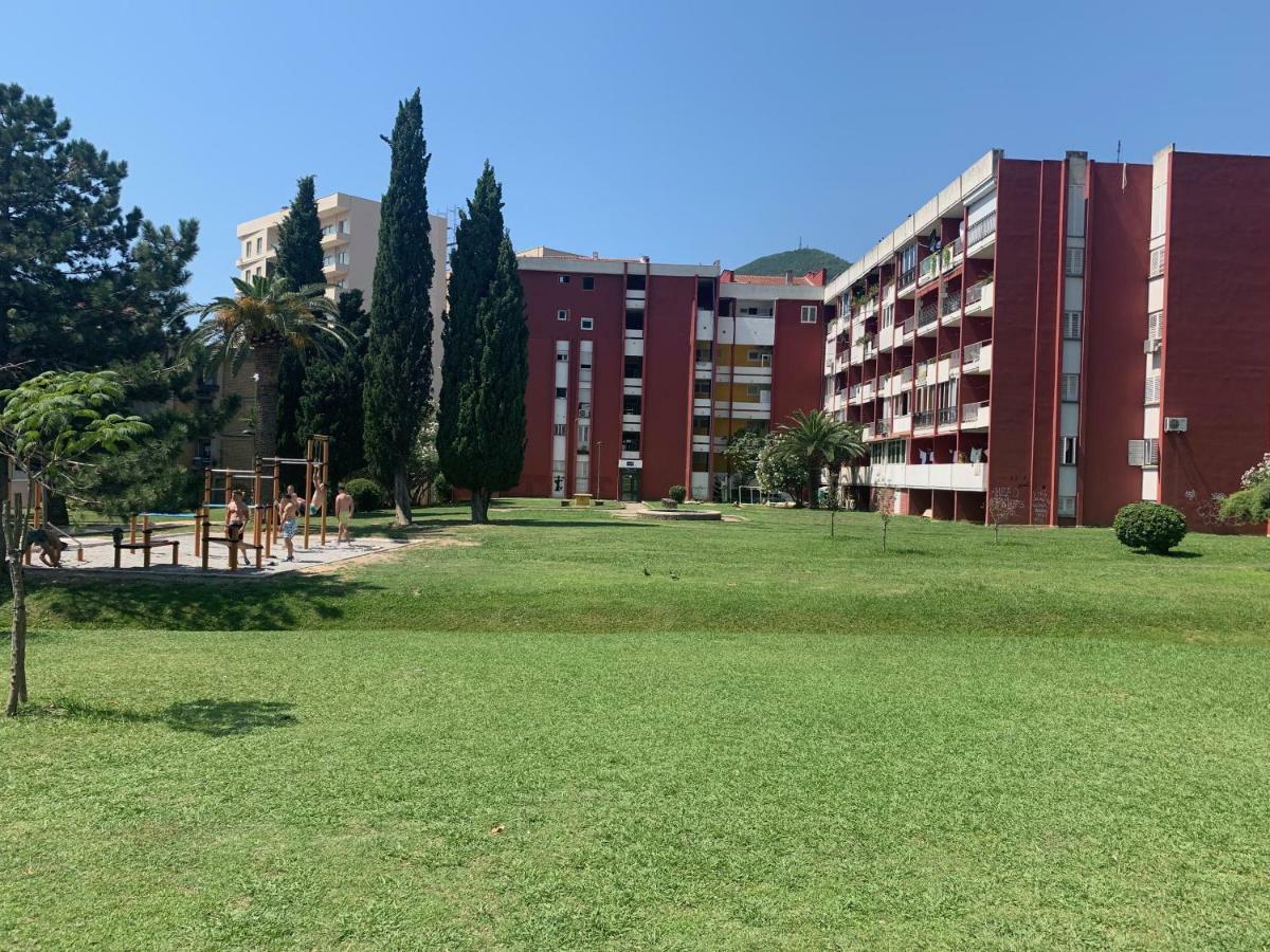 Apartment Oleander Budva Eksteriør billede